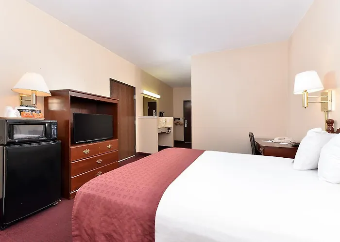 Americas Best Value Inn Somerville Texas